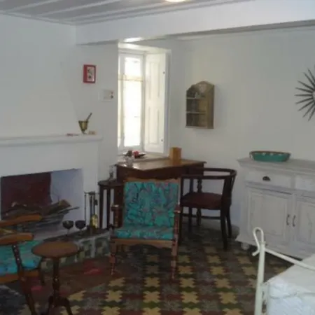 Hébergement de vacances Artistic House In Evias